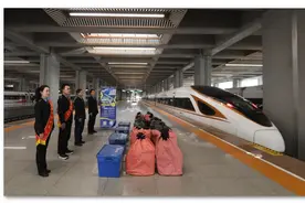 铁路部门启动“双11”网购高峰期快件运输服务，为期20天图片