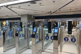 亚冬会丨便利亚冬会抵离 哈尔滨机场口岸出入境快捷通道开通图片