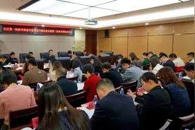 泉港区召开村级后备力量跟岗锻炼座谈动员会图片