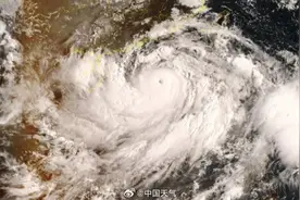 17级！红色预警连发！台风“摩羯”爆发式增强！泉州接下来……图片
