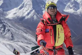 新华全媒+丨盲人登山者张洪：在世界之巅照见内心图片