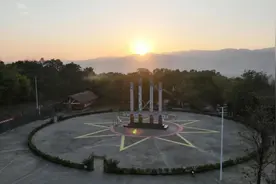 【美丽云南】“白日纵歌”景颇族——云南特有民族：景颇族图片