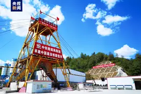 全长34.5公里 大瑞铁路高黎贡山隧道全面转入正线施工图片
