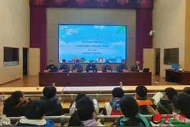 滕州市杏花村小学开展“小手拉大手 人人争做小小安全员”活动图片