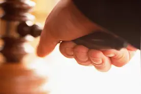 夫妻进行试管婴儿手术后向院方索要冷冻胚胎遭拒，胚胎处理权究竟属于谁？图片