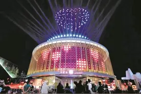 大漠大无人机表演接连惊艳世界图片