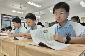 民族英雄左宗棠事迹入编中学和大学教材图片