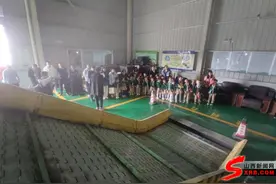 寓教于乐！萌娃们玩转垃圾分类图片