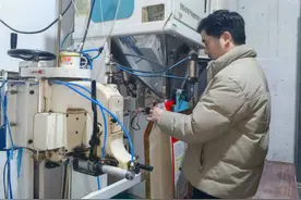沿河金竹万华粮油有限公司：复工复产 全力冲刺“开门红”图片