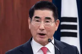 突发！他在狱中试图自杀！图片