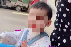 内蒙古3岁女童被生父及女友虐待致死，母亲在等法院判决：孩子爷爷威胁“跟你们没完”图片