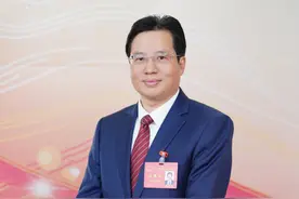 肖时辉代表：期待横琴持续加强重点民生基础设施配套项目建设图片
