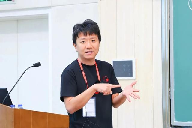 中国数学家冲击首次“数学界诺奖” 他们的研究成果有多牛？