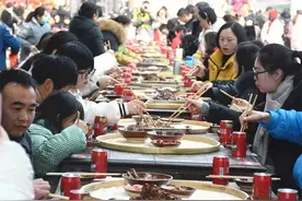 春节假期 达州销售收入83．88亿元，较上一年增长18．3％图片