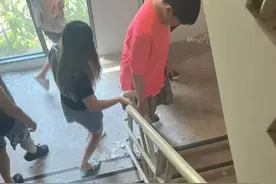 仰光曼谷多位亲历者讲述强震：持续晃动10分钟，三次躲进卫生间避险图片