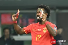 国足大胜新加坡精彩瞬间｜图集图片