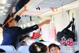 老兵来到“新战场”：春运和打仗是一样样的图片