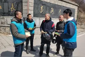 他在海拔2000米深山里坚守近三十载 只为秦岭山更绿水更清图片