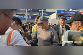 “传奇试飞员”谢尔盖·博格丹：中国空军实力在不断提升图片