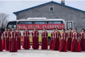 黑龙江桦南县：文艺下乡持续惠民 点亮文化振兴之光图片