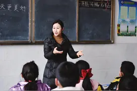 两会青年说丨青春之光点亮乡村教育图片