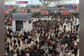 深圳铁路春运前3天到发旅客超140万人次图片