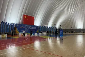 53.10米！你玩过的纸飞机，这位高中生飞出新全国记录图片
