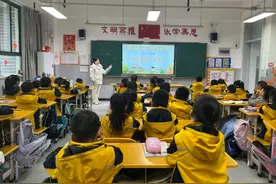 预防踩踏 安全先行——浐灞第八小学、浐灞第十三小学开展预防踩踏安全应急演练图片