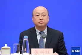农业农村部副部长答新黄河：去年全年新建和改造提升高标准农田超8000万亩图片