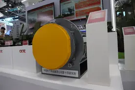跨时代反隐身雷达、国产“战鹰之眼”，多款明星装备亮相珠海航展图片