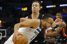 NBA丨李凯尔回森林狼得心应手图片