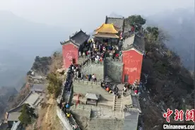 “五福”迎新春 湖北武当山祈福迎新玩法图片