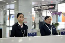 开启“畅轻出游”模式 长沙五一广场地铁站城市值机区今日正式启用图片