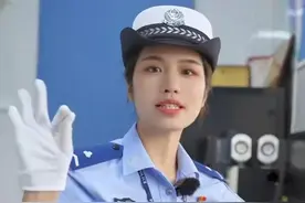 马路幺贰贰23｜车子被堵还找不到挪车电话，教你三招轻松搞定！图片