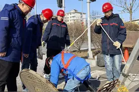 拱卫寒冬里的“温暖”——记者体验城市供暖工的一天图片