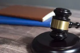 最高法要求加大裁判文书上网力度 专家：我国裁判文书公开的方向不会变，只会深化图片