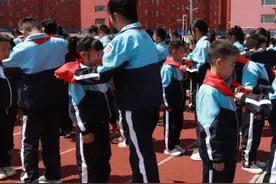 嗨！白山新闻来了 | “中国好人”陈忠革教授来我市做安全生产专题讲座图片