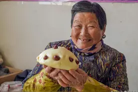 俺村俺家年味浓|奶奶蒸的新年馒头图片
