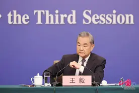 王毅回应日媒：借台湾生事，就是给日本找事图片