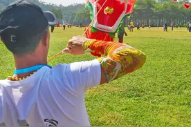 这阳江风筝厉害了！长达300米，能戏鞭炮能吐火→图片