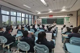 每周停用半天电子屏，课堂教学不妨多些别出心裁图片