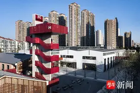 南京建邺老厂房变身美食潮玩地图片