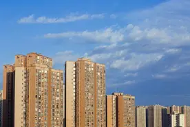 海量财经丨2024年新建商品房销售额以9.7万亿收官图片