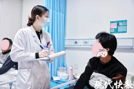 睡下就有“蚂蚁”咬腿，大爷失眠30年图片