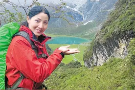 藏族姑娘线上“吸粉引流”助力边境旅游，且看新时代守边人：恩嘎儿返乡创业记图片