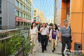 台胞现身说法“以台引台” 多名“首来族”到厦门湖里参访图片