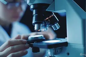 知名卫生巾品牌都上了“致癌黑名单”？求证发现，有人利用AI造谣图片