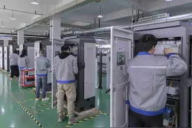 起跑2025 ｜ 这些“第一”见证外贸向“新”而行图片