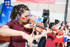 澳门各界同声歌唱祝福祖国：祖国好 澳门明天会更好图片