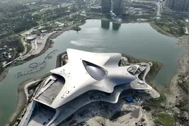 本月竣工 成都科学（科幻）馆“星云”显现图片